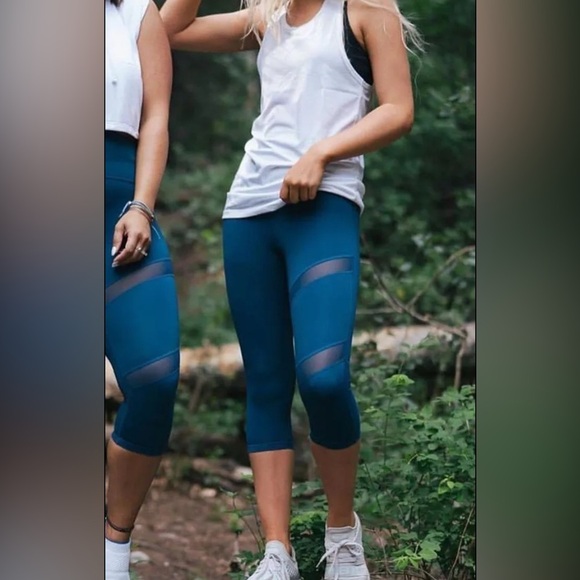ZYIA Pants - Zyia Active Corsair Brilliant Mesh Hi-rise Crop 17"